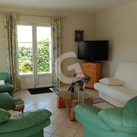 Maison T3 Avec Jardin, Proche Et Commerces, - Fr-1-357-59