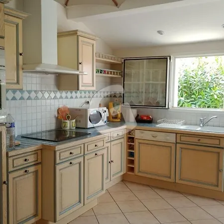 Holiday home Maison T3 Avec Jardin, Proche Et Commerces, - Fr-1-357-59 La Tranche-sur-Mer